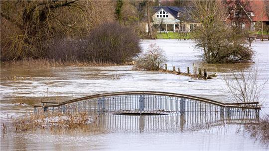 Das Hochwasser rund um den Jahreswechsel hat tagelang das Leben vieler Niedersachsen dominiert. (Archivbild)