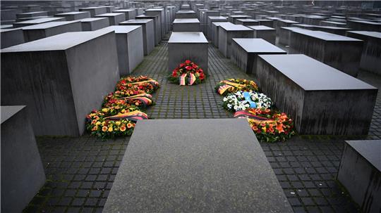 Das Holocaust-Mahnmal in Berlin ist sichtbarer Ausdruck der deutschen Gedenkkultur. (Archivbild)