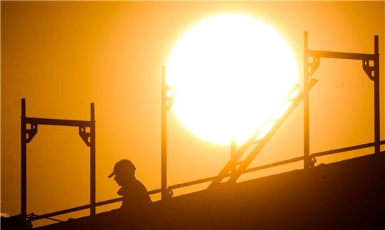 Das Institut für Arbeitsmarkt- und Berufsforschung (IAB) hatte vor längerer Zeit einen Rückgang des Erwerbspersonenpotenzials um sieben Millionen Menschen vorhergesagt.