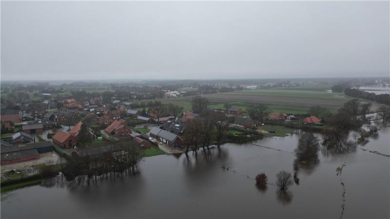 Millionenschäden durch Sturm, Hagel und Überschwemmungen Das Jahr 2024 begann in Niedersachsen mit Überschwemmungen in vielen Teilen des Landes - das schlägt sich in den Schadenssummen der Versicherer nieder. (Archivfoto)