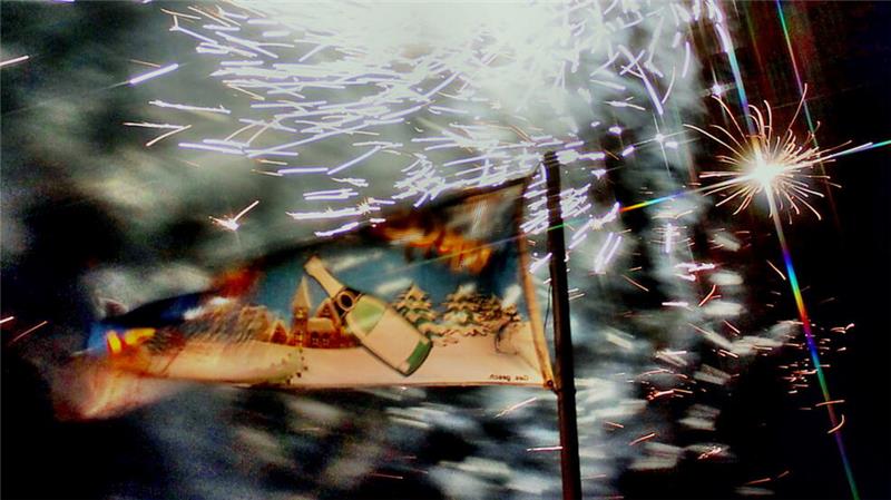 So feierte der Nordharz ins neue Jahr hinein Das Jahr 2025 wird mit einem farbenfrohen Feuerwerk begrüßt.