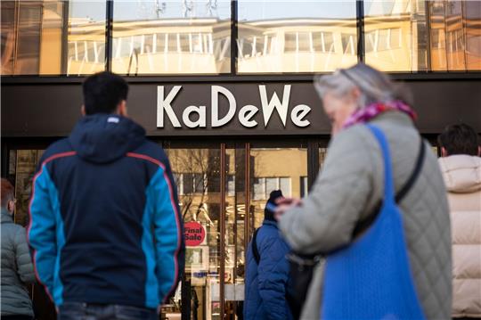 «Das KaDeWe ist die Preziose, ist der große Brillant in der Krone des deutschen Handels und wird es auch immer bleiben.»