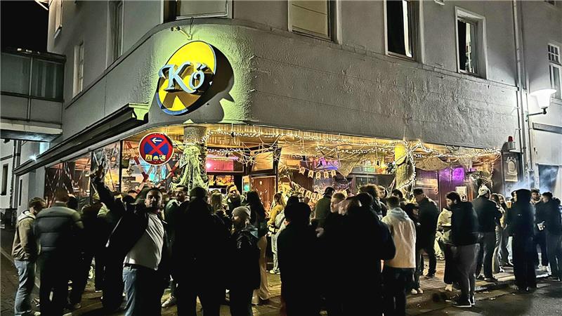 Grusel allerorten: Halloween-Fieber infiziert die Stadt Das Kö ist an Halloween so voll wie seit Monaten nicht mehr.