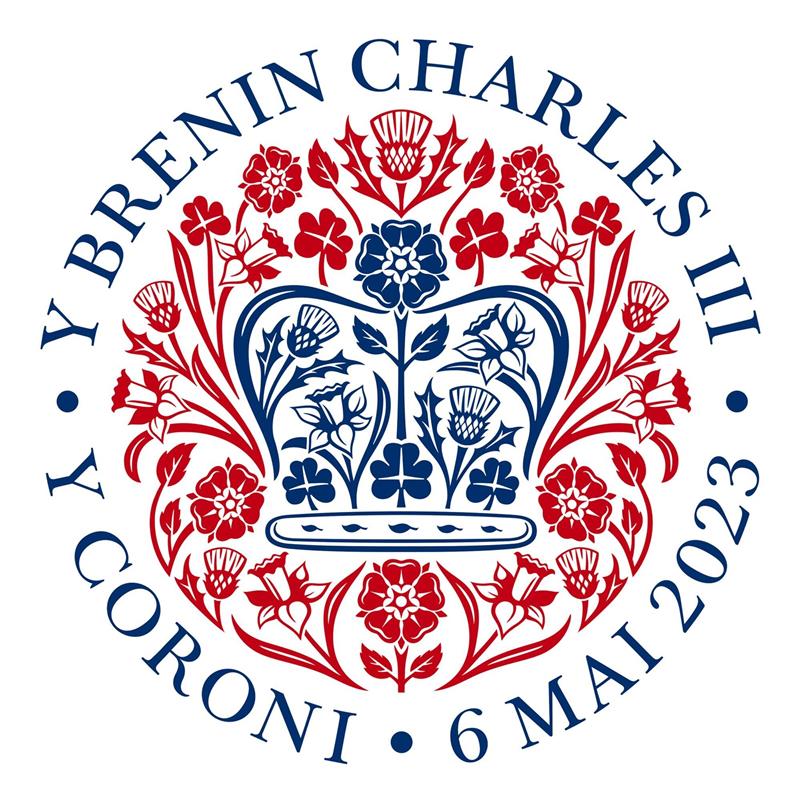 Offizielles Emblem für Krönung von Charles III. vorgestellt Das Krönungsemblem von König Charles III. wurde von einem ganz bestimmten Designer entworfen.