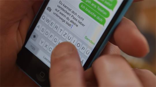 Das Landeskriminalamt Niedersachsen macht einen Trend beim Stalking aus: Die Täter setzen immer stärker auf digitale Spionage. (Symbolbild)