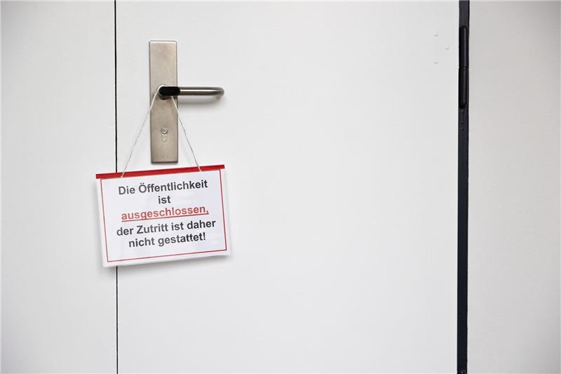 15-Jähriger wegen Mordes zu zehnjähriger Jugendstrafe verurteilt Das Landgericht Hannover hat im Mordprozess gegen einen 15-Jährigen eine Jugendstrafe von zehn Jahren verhängt. Foto: Michael Matthey/dpa
