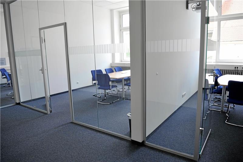 Das Lernzentrum für Mathematik bietet Studierenden Einzel- und Gruppenarbeitsplätze. Hier sollen sie sich mit Hilfe von Tutoren unter anderem in Ruhe auf Prüfungen vorbereiten können.  Foto: TU Clausthal