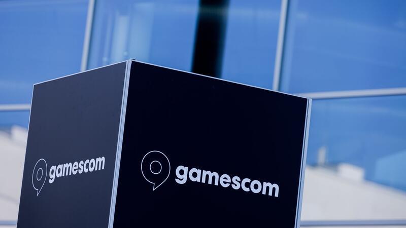 Großer Andrang bei Gamescom - Verband sieht positive Zukunft Das Logo der Gamescom steht an einem Eingang der Kölner Messe.