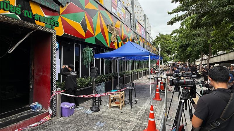 Thailand prüft nach Pub-Feuer Regeln für Vergnügungsstätten Das Lokal liegt im beliebten Stadtteil Chatuchak.