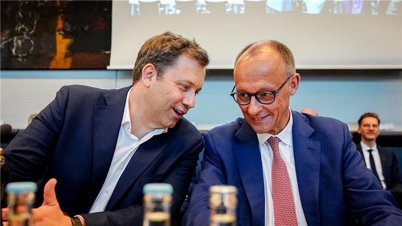 Partei sucht Kompass: Sechs Fragen nach dem SPD-Parteitag Das Machtverhältnis der Koalitionspartner könnte sich verschieben. (Archivbild)