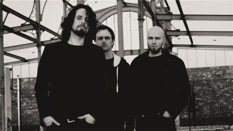 Pfalz-Open-Air 2026: Erste Band steht fest, doch wo spielt die Musik? Das Magazin "Sonic Seducer" beschreibt Forced To Mode als "weltbeste Depeche Mode-Coverband". Am 21. August sollen sie den Reigen der Open-Air-Konzerte auf der Pfalzwiese eröffnen.