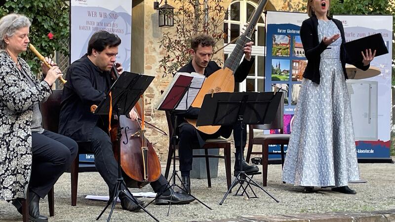 Das „Miraflores Ensemble“ präsentierte feine barocke Musik zum Start des Harzer Klostersommers in Wöltingerode.