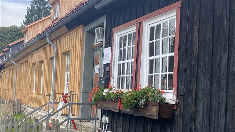 Mehr als nur Fassade: Was passiert in diesem Bergwerk im Harz? Das Museumsgebäude der Grube Samson hat schon eine neue Holzfassade, jetzt wird an der inhaltlichen Ausgestaltung gearbeitet.