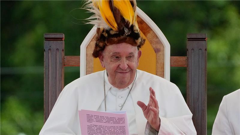 Der andere Papst - Franziskus ist tot Das Oberhaupt von mehr als 1,4 Milliarden Katholiken absolvierte im Herbst 2024 seine letzte große Reise. Dabei besuchte Franziskus unter anderem Gläubige in Papua-Neuguinea. (Archivbild)