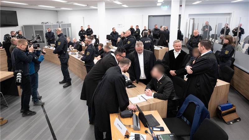 Das Oberlandesgericht Dresden hat zunächst 67 weitere Verhandlungstermine angesetzt.