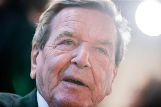 Das Parteiordnungsverfahren gegen Gerhard Schröder ist in die Berufung gegangen.