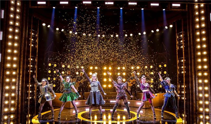 Die sechs Frauen von Heinrich VIII. - „Six” in München Das Pop-Musical «Six» ist noch bis zum 7. April am Deutschen Theater in München zu sehen.