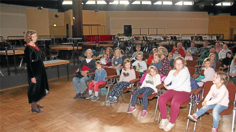 Die Märchenwoche gehört zu den Attraktionen im Oktober Das Puppentheater Silberborn um Inhaberin Susanne Pages gehört zu den Attraktionen der Märchenwoche, die am Montag, 7. Oktober, startet.