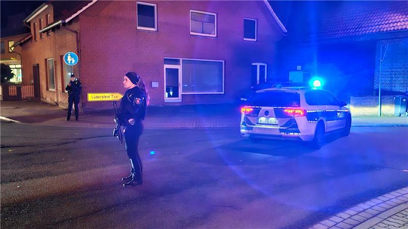 Das SEK nahm den mutmaßlichen Schützen fest.