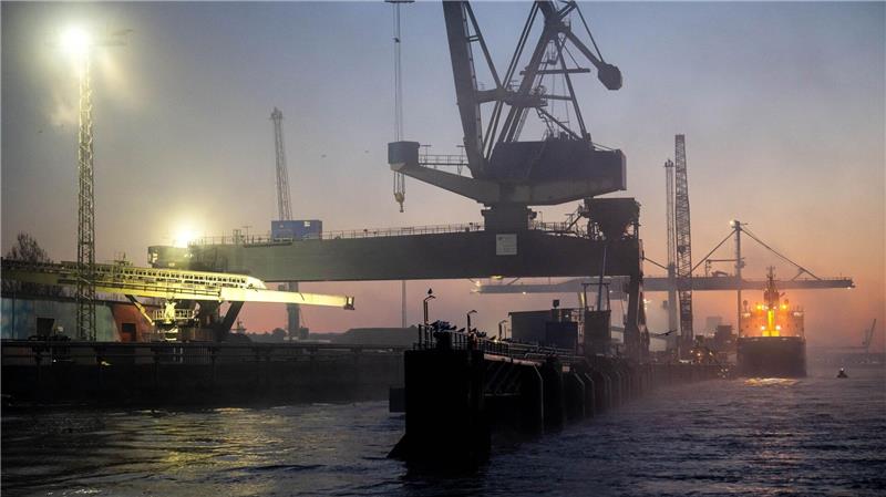 Castor-Transport soll nach Bayern rollen Das Schiff war vergangenen Mittwoch in Großbritannien gestartet.