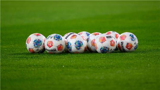FC Bayern im Stau: Anpfiff in Gladbach verschoben Das Spiel in Mönchengladbach wird später beginnen als geplant. (Archivfoto)