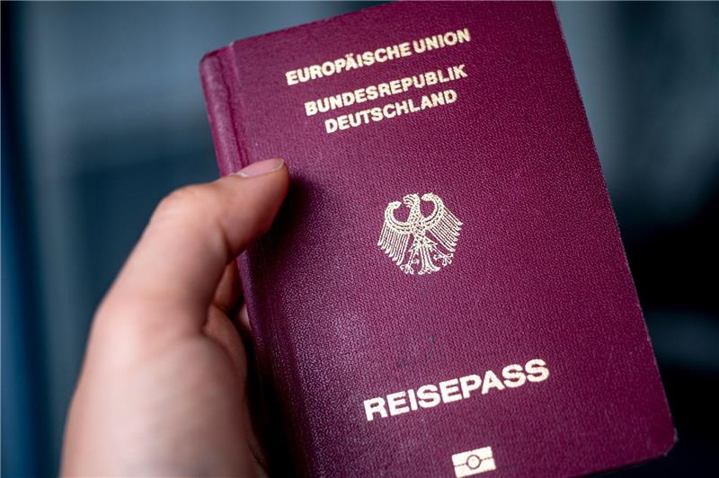 Scholz für Reform des Staatsbürgerschaftsrechts Das Staatsbürgerschaftsrecht soll in Deutschland reformiert werden.