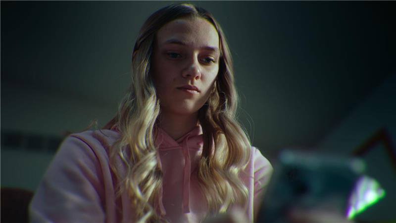 Das Stalking gegen Lauryn nimmt ungeheuerliche Ausmaße an.