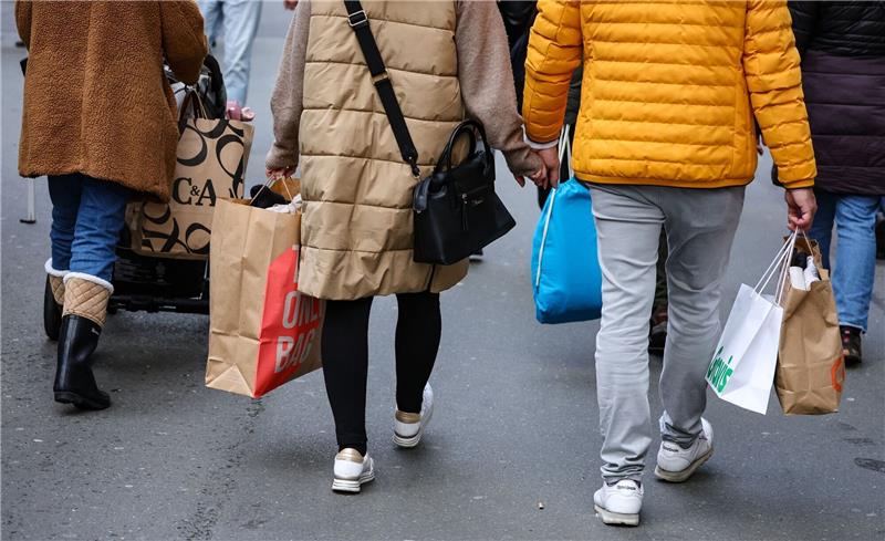 Ein weiteres schwieriges Jahr für den Einzelhandel Das Statistische Bundesamt hat Zahlen zum Umsatz im Einzelhandel im vergangenen Jahr veröffentlicht.