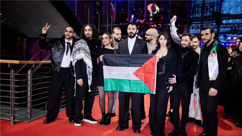 Zukunft von Tuttle: Krisensitzung zur Berlinale einberufen Das Team von „Chronicles from the Siege“. (Archivbild)