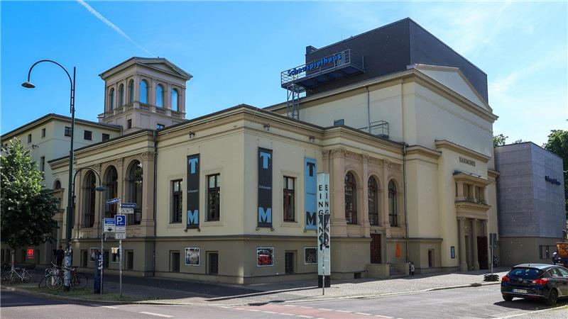 Kritikerumfrage: Magdeburg ist Theater des Jahres Das Theater Magdeburg liegt in einer Kritikerumfrage diesmal vorn. (Archivbild)