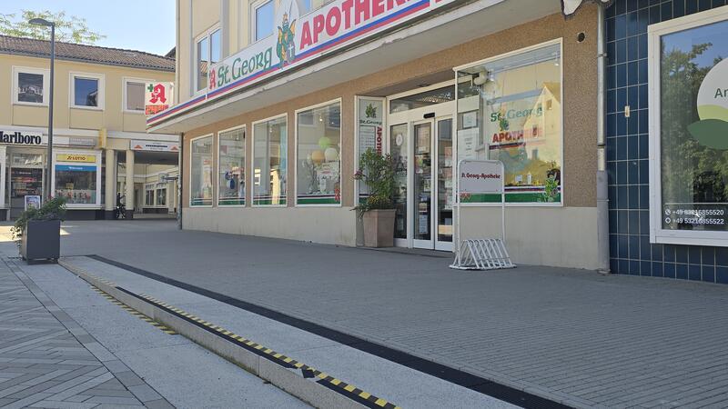 Das Thema Stolperfallen auf dem Jürgenohler Marktplatz ist noch nicht abgeschlossen.