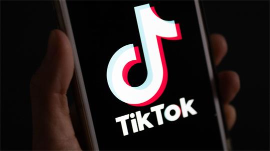 Das US-Geschäft von TikTok wird seit einigen Monaten von einer neuen Investorengruppe kontrolliert. (Archivbild)