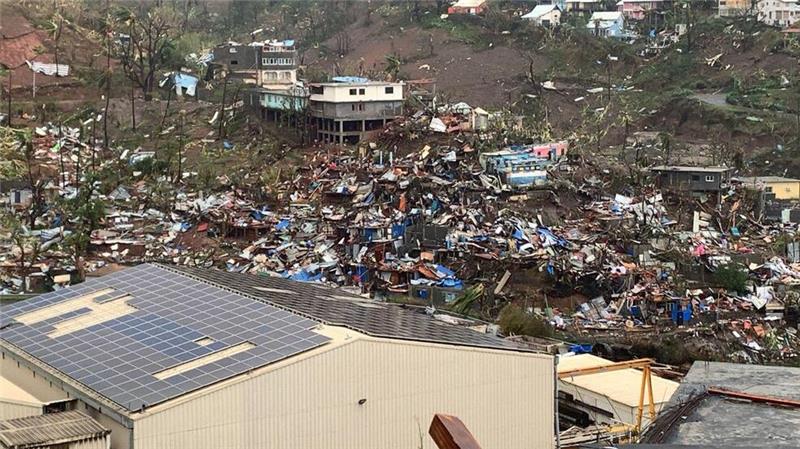 Zyklon „Chido“: Präfekt vermutet Hunderte Tote auf Mayotte Das Unwetter hinterließ in Mayotte eine Spur der Verwüstung (Foto aktuell).