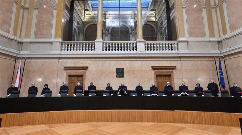 Gericht in Tschechien entscheidet: Lächeln verboten Das Verfassungsgericht in Brünn (Brno) ist das höchste Gericht in Tschechien.