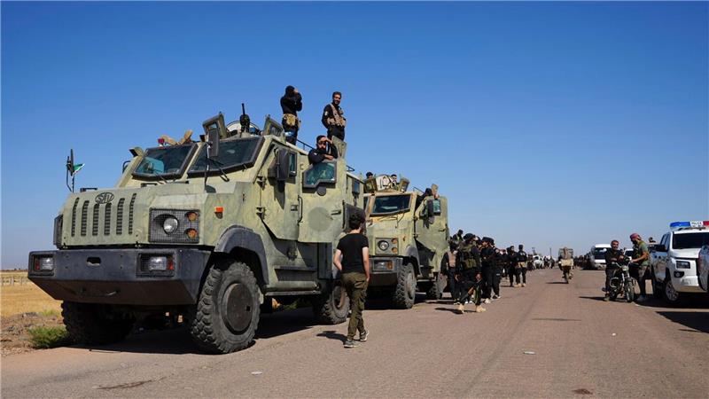 Rund 90 Tote nach neuer Gewalt in Syrien Das Verteidigungsministerium schickte Militäreinheiten, um die Gewalt zu beenden.