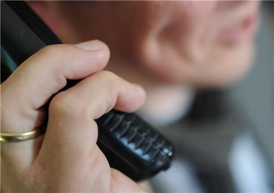 Das Ziel sei ein besserer Service bei telefonischen und schriftlichen Anfragen von Bürgerinnen und Bürgern. Foto: dpa
