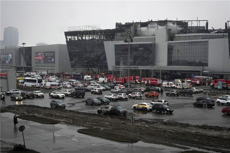Terroranschlag: Moskau beharrt auf ukrainischer Verwicklung Das abgebrannte Veranstaltungszentrum Crocus City Hall nach einem Anschlag am westlichen Rand von Moskau.