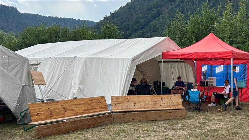 Das alte Zelt der Kinder- und Jugendfeuerwehren der Stadt Braunlage ist in die Jahre gekommen und muss ausgetauscht werden. Das Foto zeigt es beim Zeltlager in Thale.