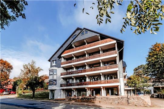 Das ehemalige „Treff“-Hotel im Ort war rund 20 Jahre nicht genutzt und wird jetzt als weniger personalintensives Appartementhaus neu eröffnet.