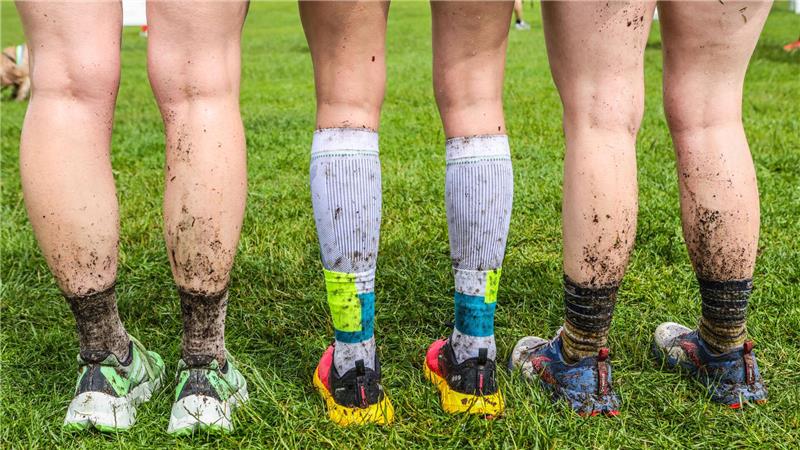 Harzburger Bergmarathon wird zur Wasserschlacht Das erinnert doch eher an einen Crosslauf. Nicht nur Schuhe und Socken brauchen nach dem Bergmarathon einen Vollwaschgang.