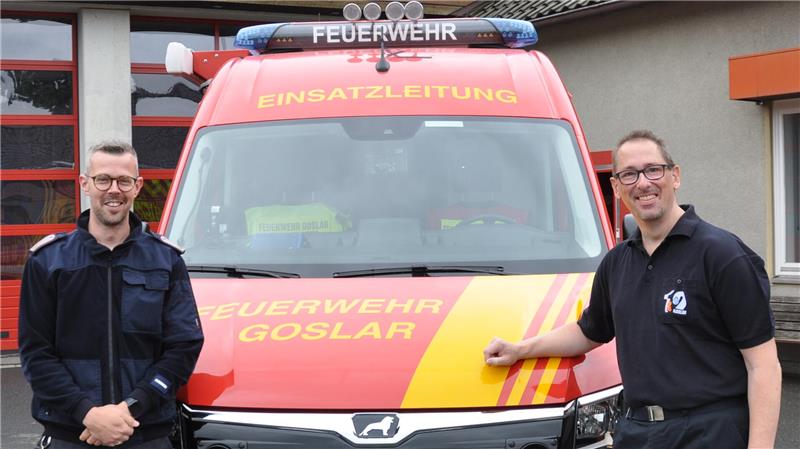 Das ist die neue Goslarer Feuerwehr-Spitze: Ortsbrandmeister Kevin Schmidt (l.) und sein Stellvertreter Volker Junge sind seit dem 1. August im Amt.
