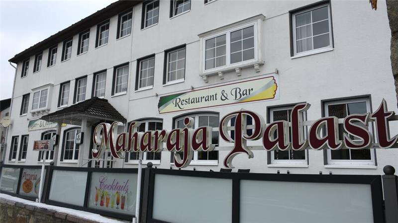 Das leerstehende Hotel an der Goslarer Straße bietet genügend Einzelzimmer für die neuen Bewohner, das Restaurant viel Fläche für Gemeinschaftsräume.