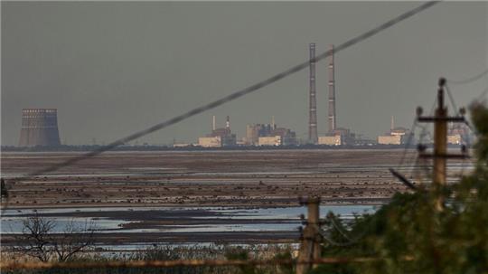 Das südukrainische Atomkraftwerk Saporischschja ist seit fast drei Jahren von russischen Truppen besetzt. (Archivbild)