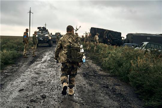 Das ukrainische Militär will 450.000 bis 500.000 Soldaten zusätzlich mobilisieren.