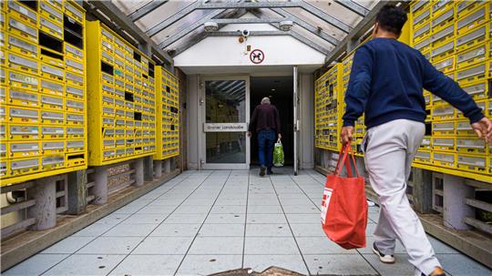 Das verwahrloste Gebäude macht immer wieder Schlagzeilen. (Archivbild)