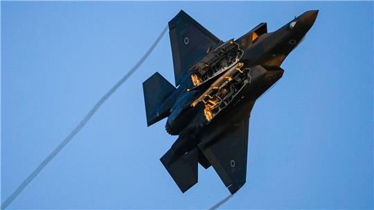 Das zweite Besatzungsmitglied eines über dem Iran abgeschossenen Kampfjets ist gerettet. (Archivbild) 