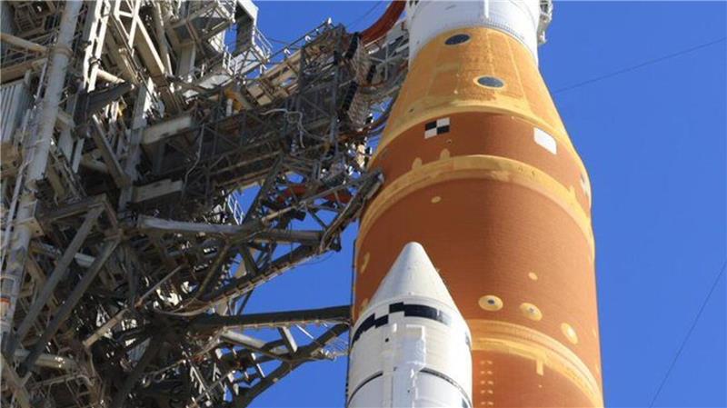 Nasa: „Artemis 2“-Raketensystem kommt zurück in Hangar Dass der zweite Probelauf besser lief als der erste, stimmt die Nasa-Verantwortlichen optimistisch. (Archivbild)