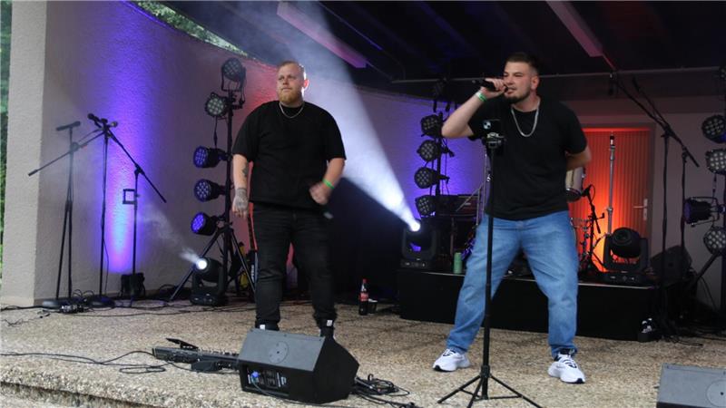 „Deeska & Bandiit67“ sind zwei wahrhaft böse Buben aus Goslar. Sie gehen mit Gangster-Deutsch-Rap an den Start.