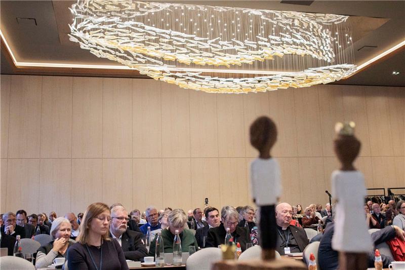 Zentralkomitee der Katholiken fasst Reformbeschluss Delegierte der Vollversammlung des Zentralkomitees der deutschen Katholiken (ZDK).