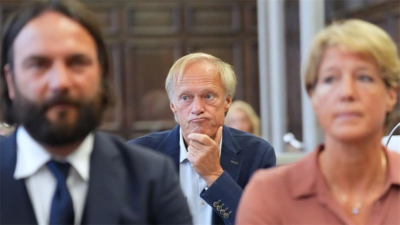 Delling im Block-Prozess: Hoffe, dieser Alptraum endet bald Delling ist wegen Beihilfe angeklagt.